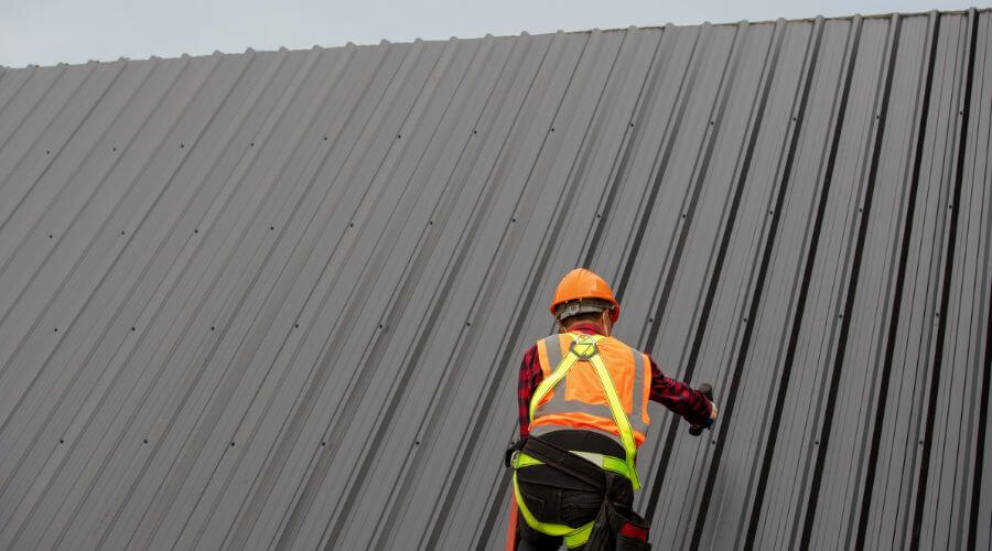 Professional metal roof installation in Rio Linda, CA